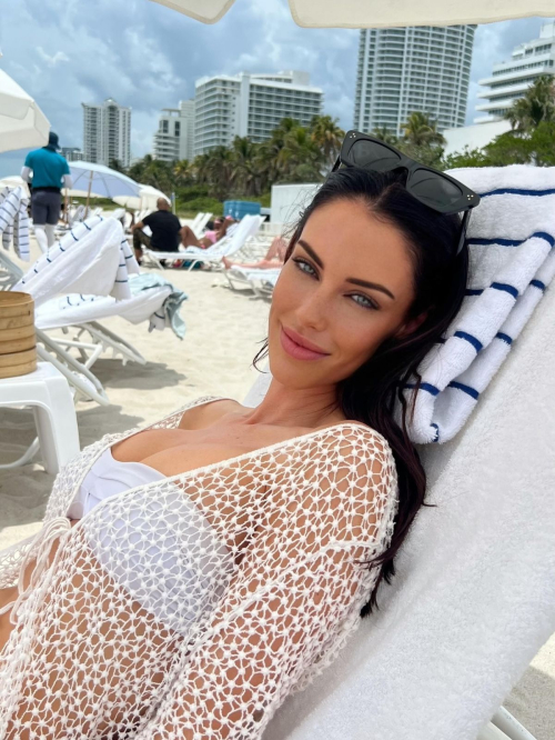Jessica Lowndes instagram photos, September 2025 52