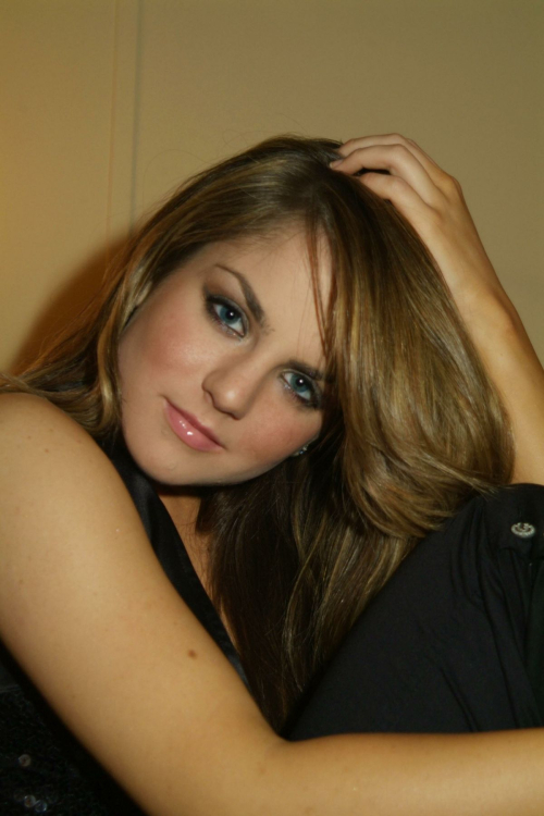 JoJo Levesque photoshoot, 2007 16