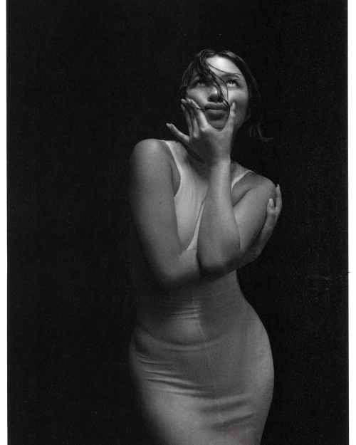 Julia Kelly stunning photoshoot, September 2025