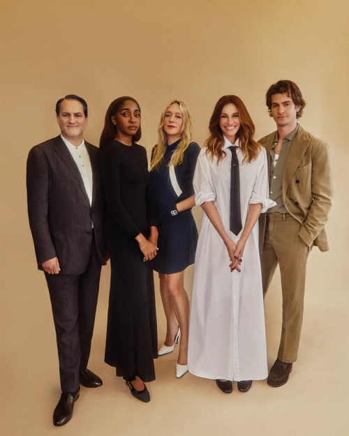 Julia Roberts, Ayo Edebiti & Chloe Sevigny in Variety Magazine, September 2025 1