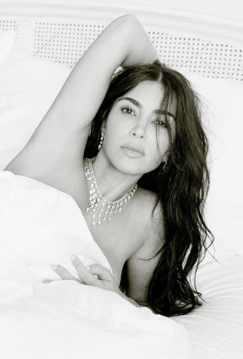 Kim Kardashian in Vogue France, October 2025 3