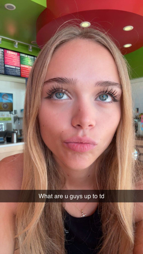 Kyla Dodds instagram photos, September 2025 9