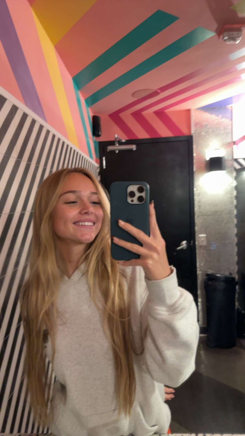 Kyla Dodds – Instagram Photos, September 2025 6