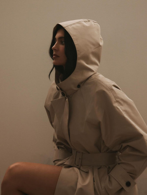 Kylie Jenner for Khy x HYDRA Collection, September 2025 3