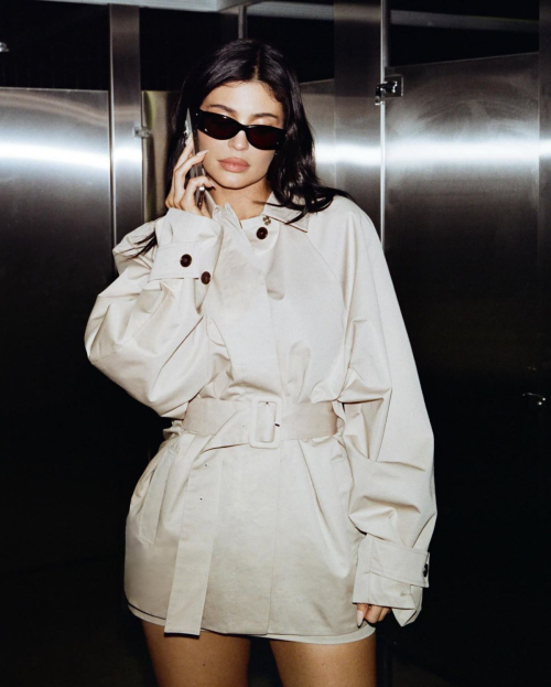 Kylie Jenner for Khy x HYDRA Collection, September 2025 4