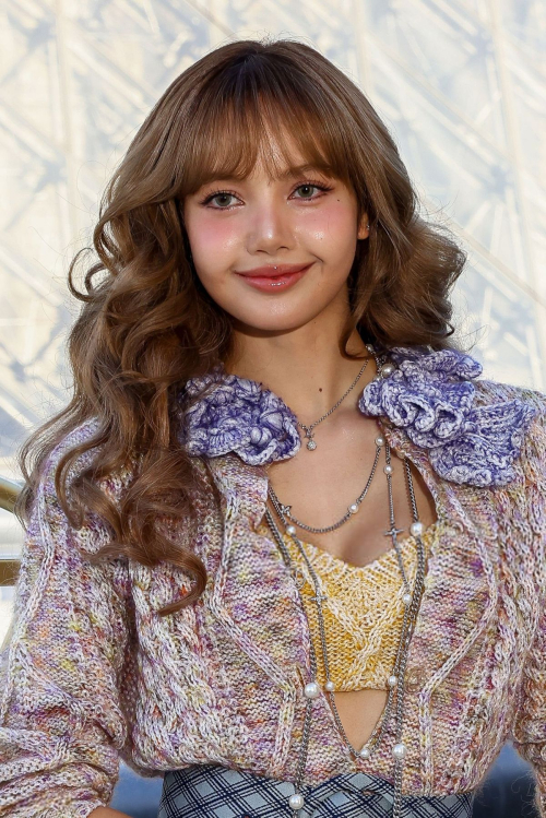 Lalisa Manobal at Louis Vuitton Fashion Show Paris Fashion Week, September 2025 5