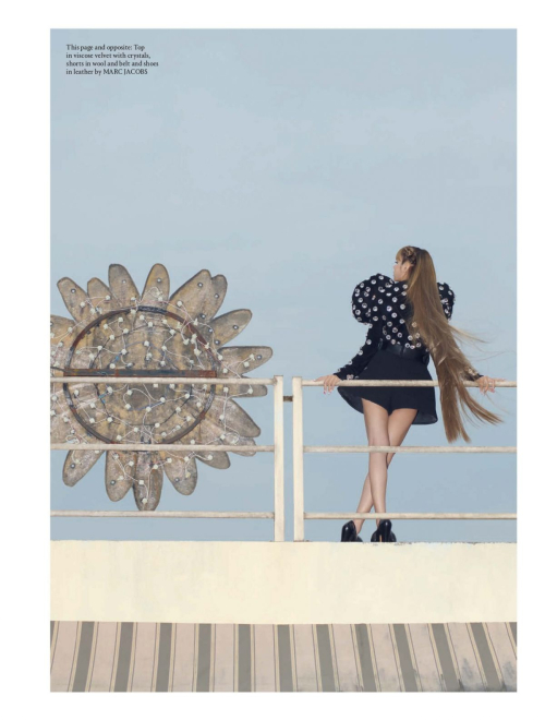 Lalisa Manobal in AnOther Magazine Autumn/Winter 2025 3