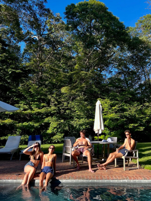 Landry Bender – Instagram Photos, September 2025 5