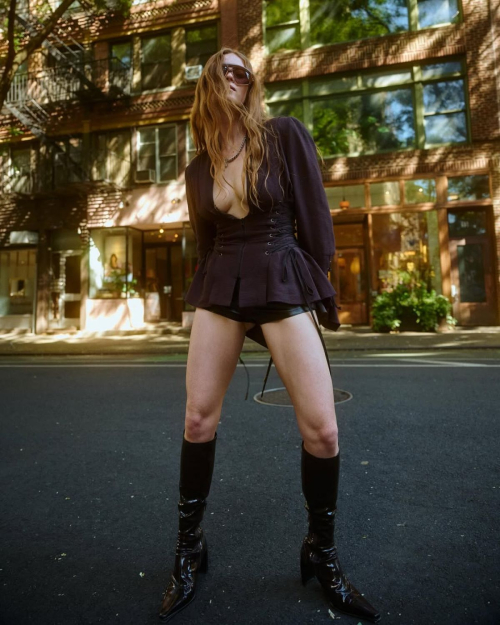 Larsen Thompson instagram photos, September 2025 6