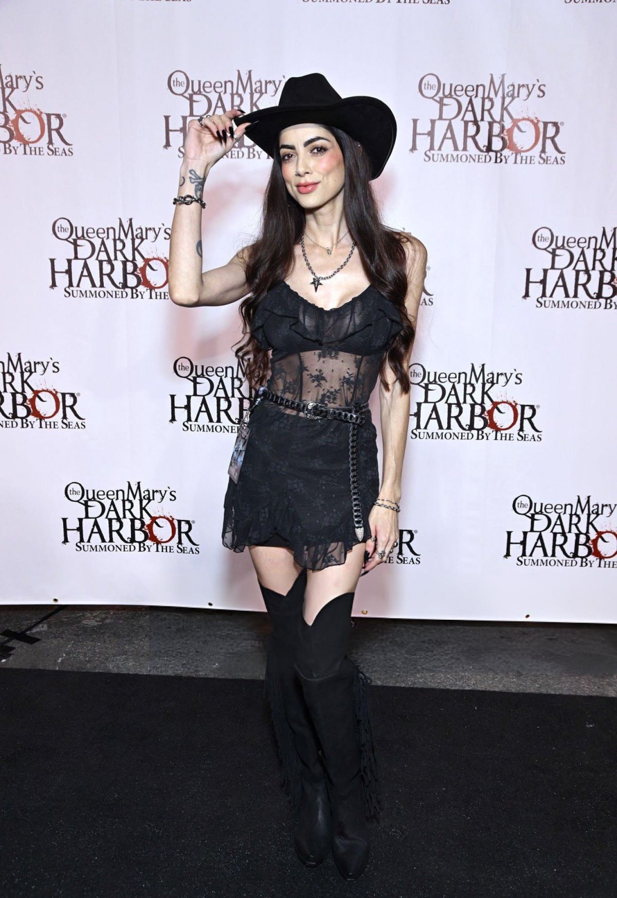 Leeanna Vamp at Queen Mary’s Dark Harbor Show Long Beach, September 2025