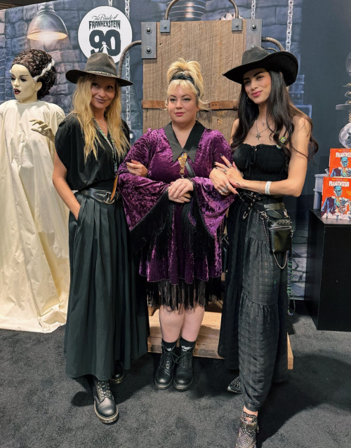 Leeanna Vamp instagram photos, September 2025 17