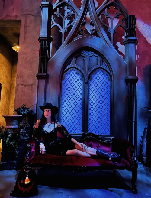 Leeanna Vamp instagram photos, September 2025 5