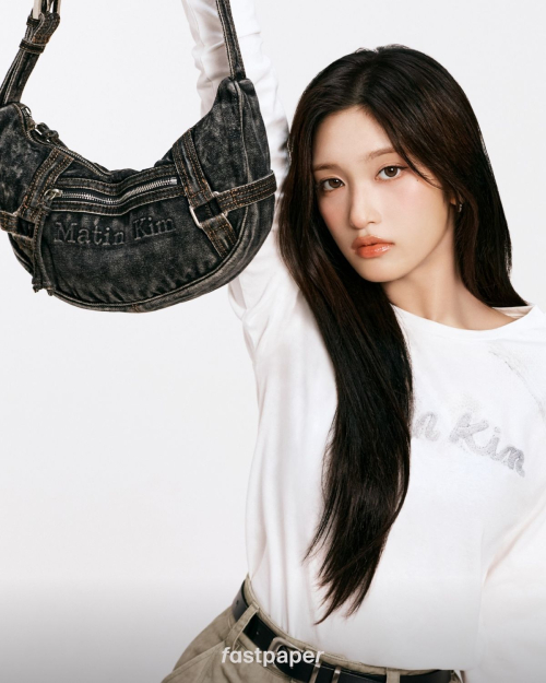 Leeseo for Matin Kim Fall/Winter 2025 6