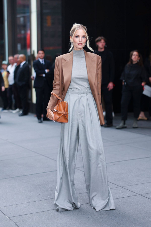 Leonie Hanne Ralph Lauren NYFW, September 2025 3
