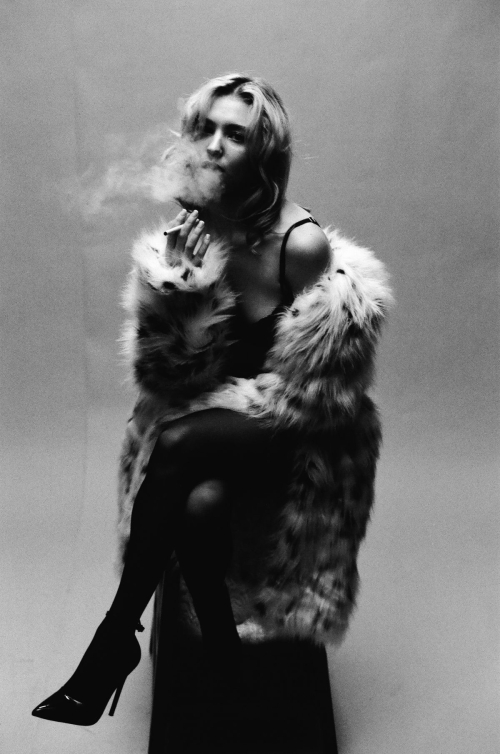 Lilia Buckingham photoshoot, 2025 20