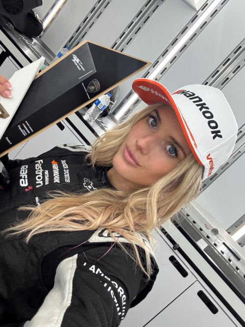 Lindsay Brewer instagram photos, September 2025 4