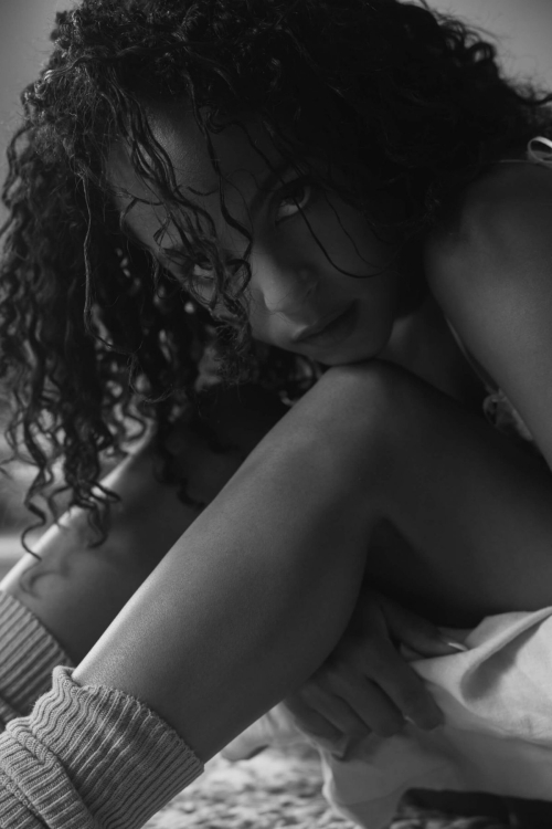 Lou Llobell Italian Reve, September 2025 11