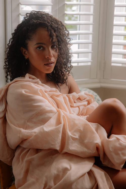 Lou Llobell Italian Reve, September 2025 24