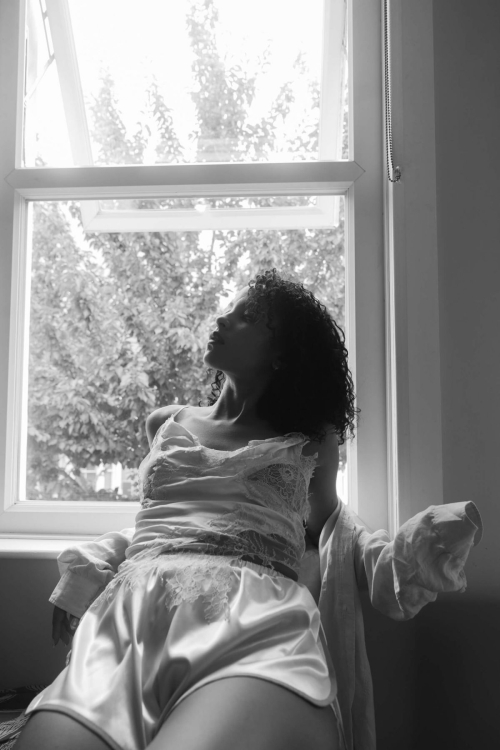 Lou Llobell Italian Reve, September 2025 4