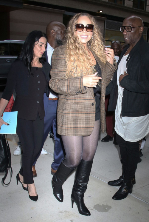 Mariah Carey leaves Jungle Studios NYC, September 2025 2