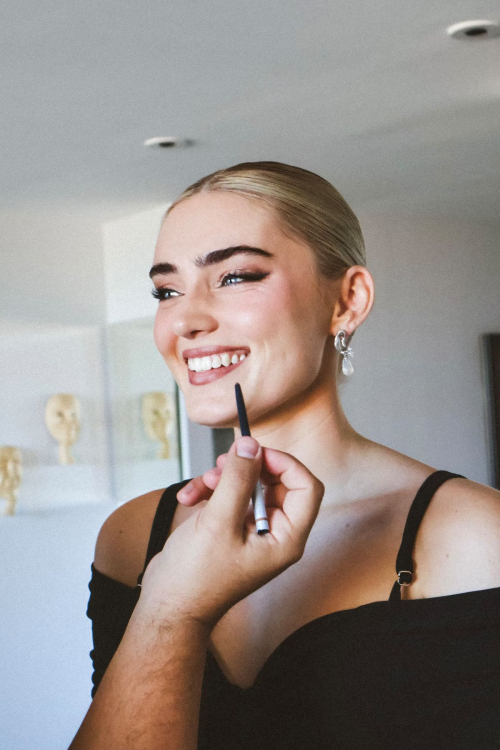 Meg Donnelly Elite Daily Simkhai diary, September 2025 3