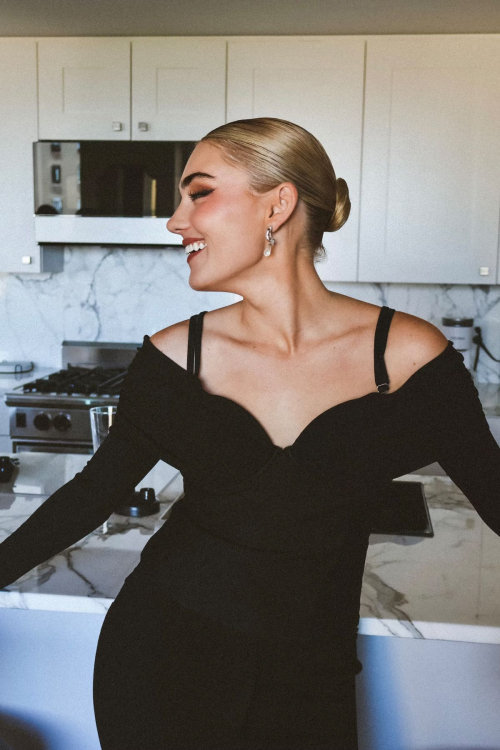 Meg Donnelly Elite Daily Simkhai diary, September 2025 7