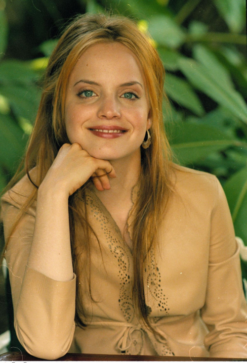 Mena Suvari at Photoshoot, 2000 6