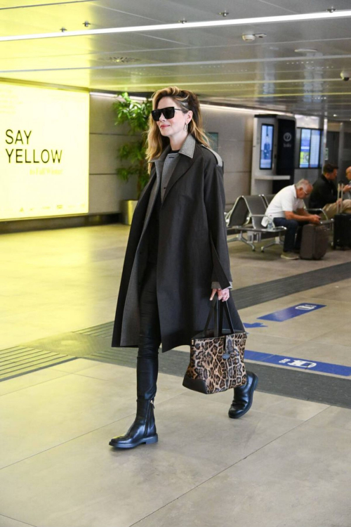 Michelle Monaghan at Tod’s Fashion Show Backdrop Milan Fashion Week, September 2025 5