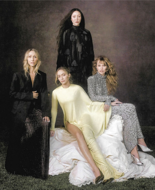 Miley Cyrus and family cover New York Magazine The Cut, 2025 5