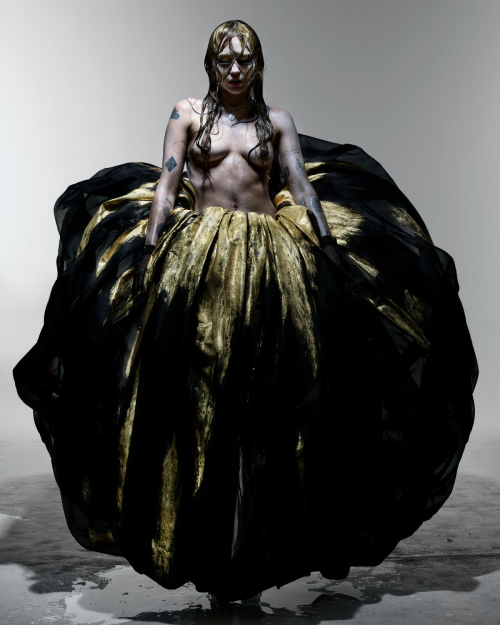 Miley Cyrus for CR Fashion Book, October 2025 6