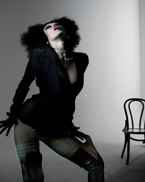 Miley Cyrus for CR Fashion Book, October 2025 8