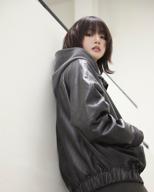 Minnie for Raive campaign, September 2025 3