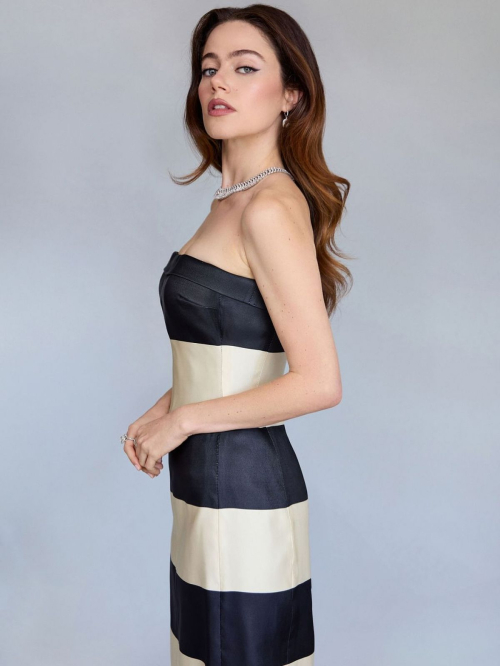 Molly Gordon Photoshoot, September 2025 4