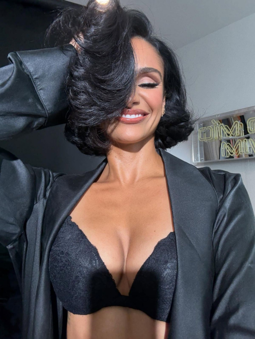 Nazanin Mandi instagram photos, September 2025 5