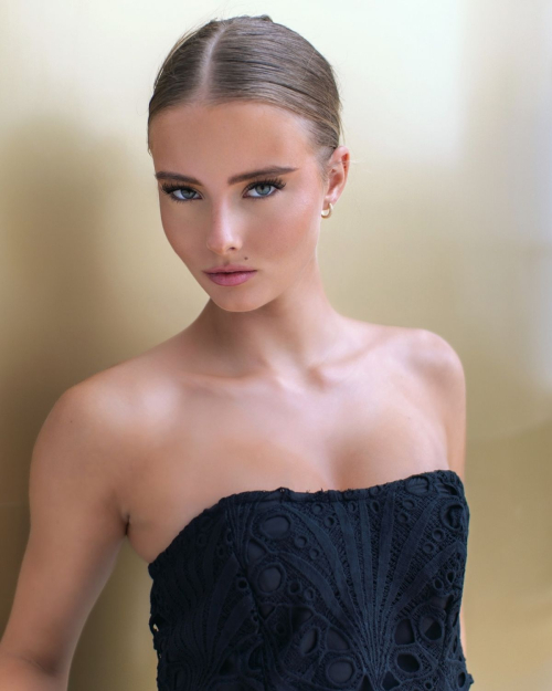 Nika Nikolainenko Instagram Photos, September 2025 4