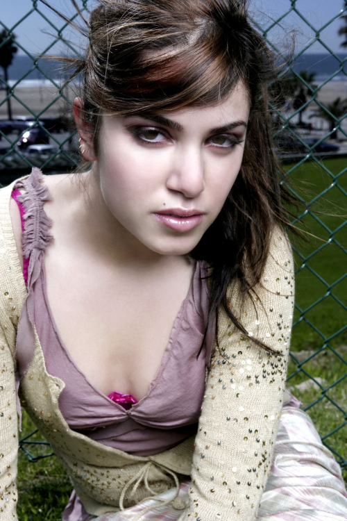 Nikki Reed for Lemonade, 2005 11