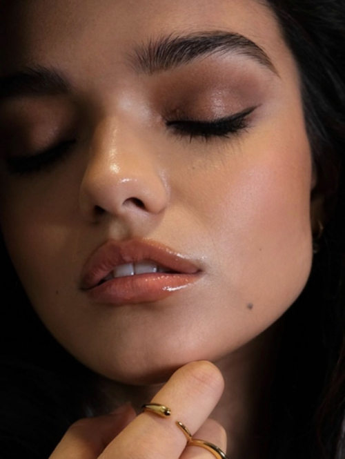 Rachel Zegler shines in Instagram photos, September 2025 1