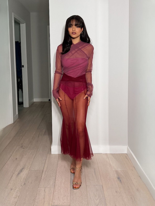 Rachel Zegler – Stage Debut Awards Photoshoot, September 2025 1