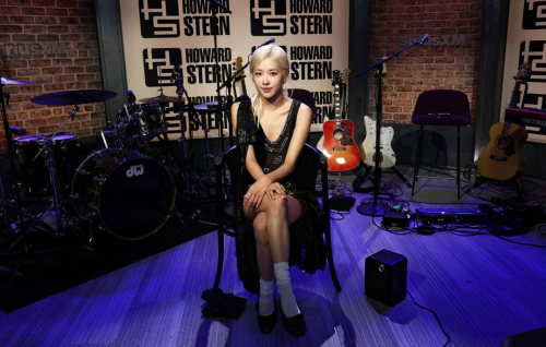 Rose at Howard Stern Show, September 2025 2