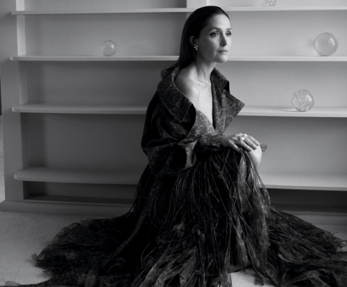 Rose Byrne for Vogue Australia, October 2025 12