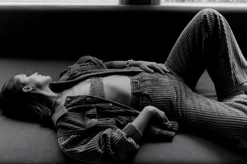 Rose Byrne for Vogue Australia, October 2025 4