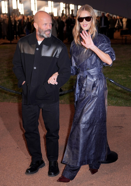 Rosie Huntington-Whiteley at Burberry SS26 fashion show LFW, September 2025 2