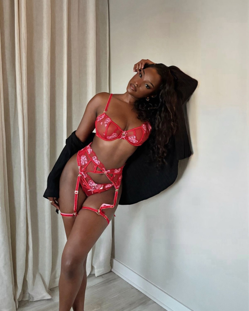Savannah Perkins instagram photos, September 2025 4