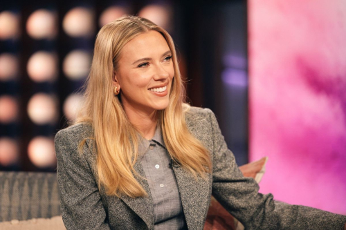 Scarlett Johansson at The Kelly Clarkson Show, September 2025