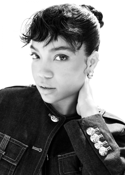 Silvia Dionicio for Numero Netherlands, September 2025 4