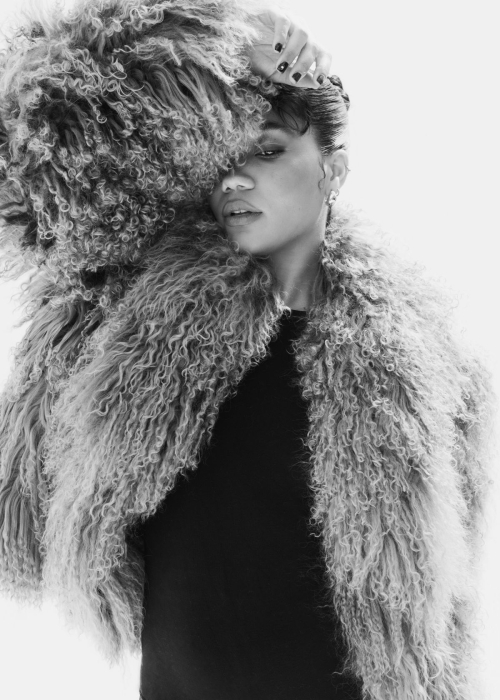 Silvia Dionicio for Numero Netherlands, September 2025 7