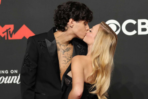 Skyla Sanders and Landon Barker at MTV VMAs, Sep 2025 1