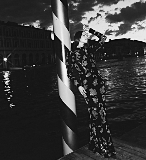 Sofia Carson at a photoshoot, August 2025 3