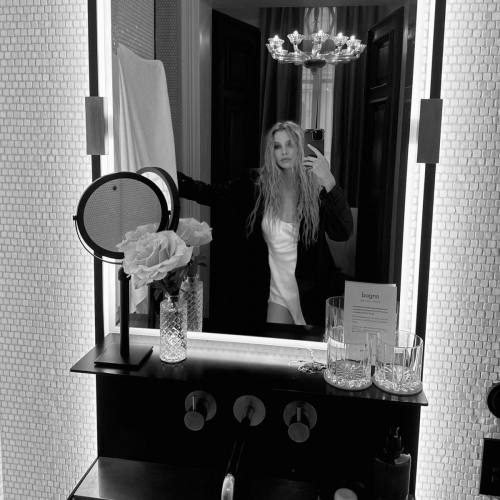 Stella Maxwell Instagram Photos, Sep 2025 2