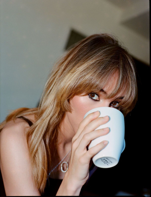 Suki Waterhouse for Vogue UK Michael Kors Fashion Show, September 2025 1